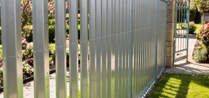 Евроштакетник: Эстетика и Надежность вашего Забора